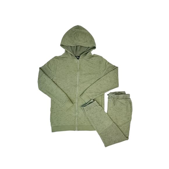 Boys Size 16/18 Clothing Bundle - 5 Pieces - Hurley, Levi’s, Cat & Jack - Picture 4 of 4